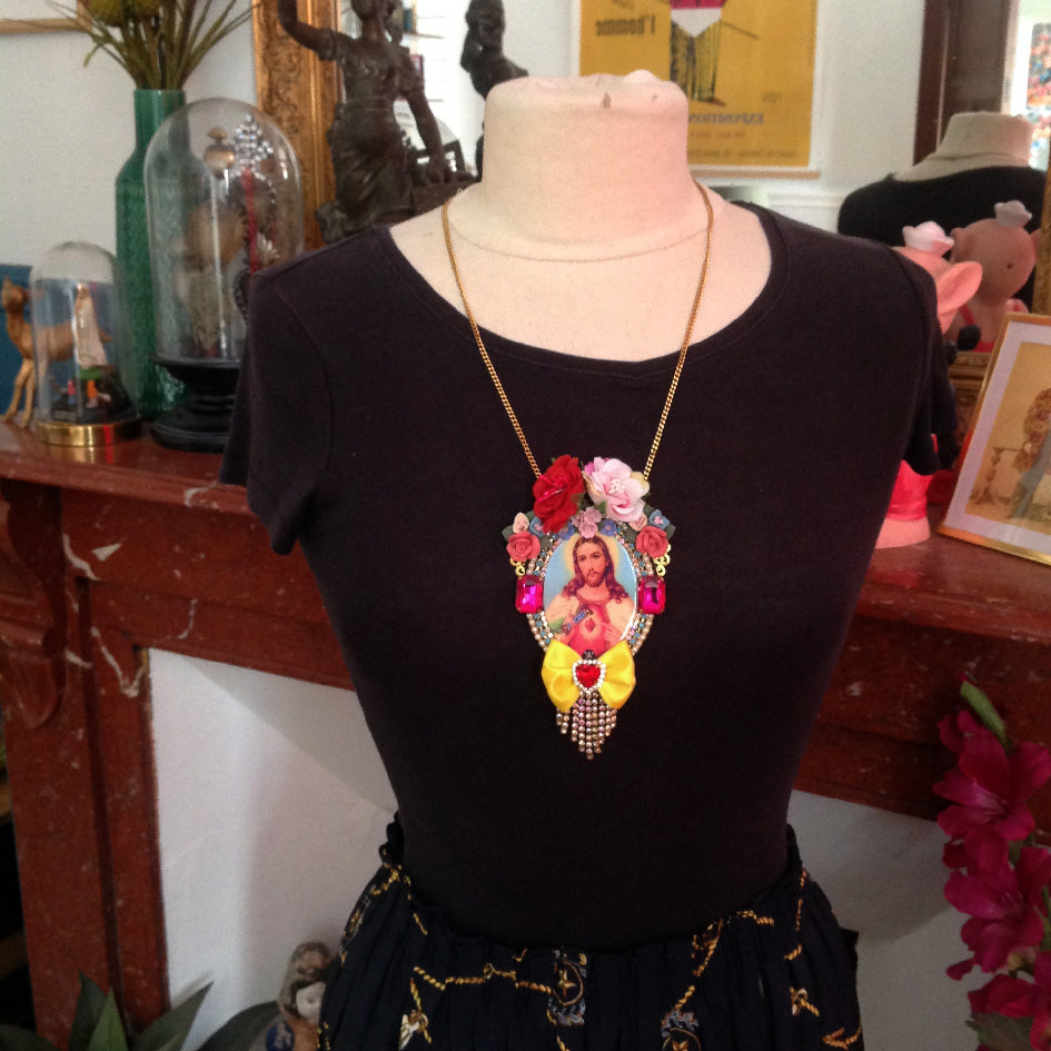 mouchkine jewelry pop art jesus kitsch and chic colorful necklace