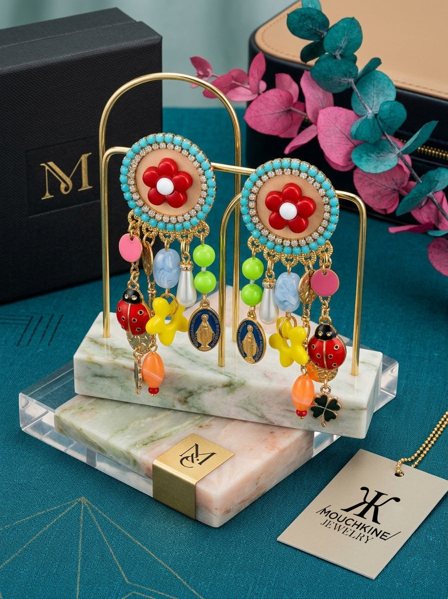 boucles d'oreilles celebration  à breloques colorées fait main en France Mouchkine 