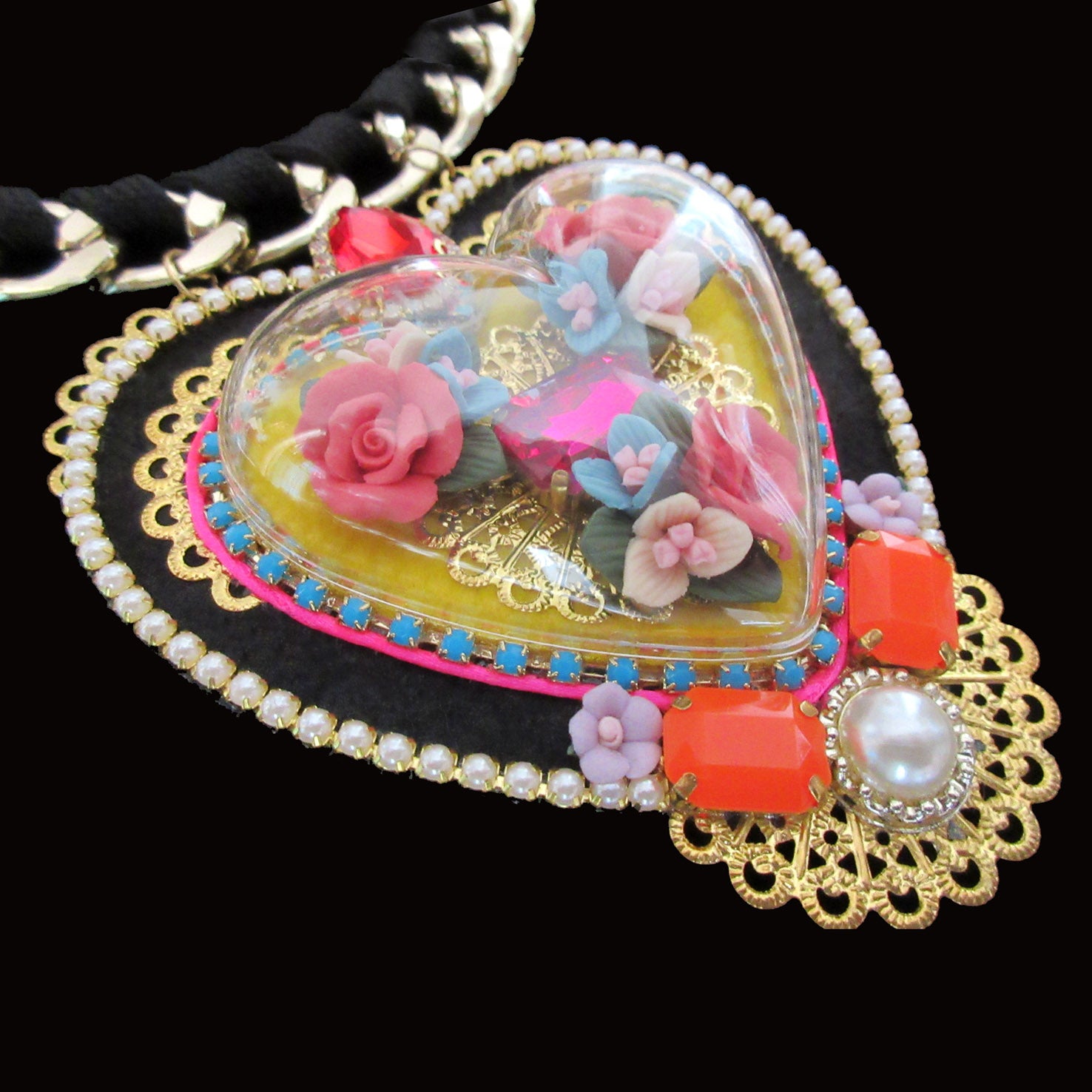 mouchkine jewelry chic and trendy handmade necklace with a heart shape
